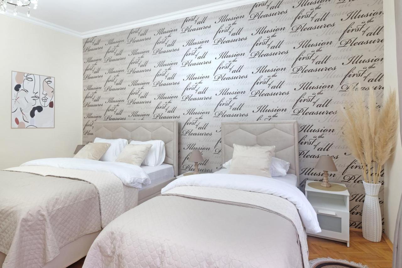 Illusion Downtown Apartment Belgrád Kültér fotó
