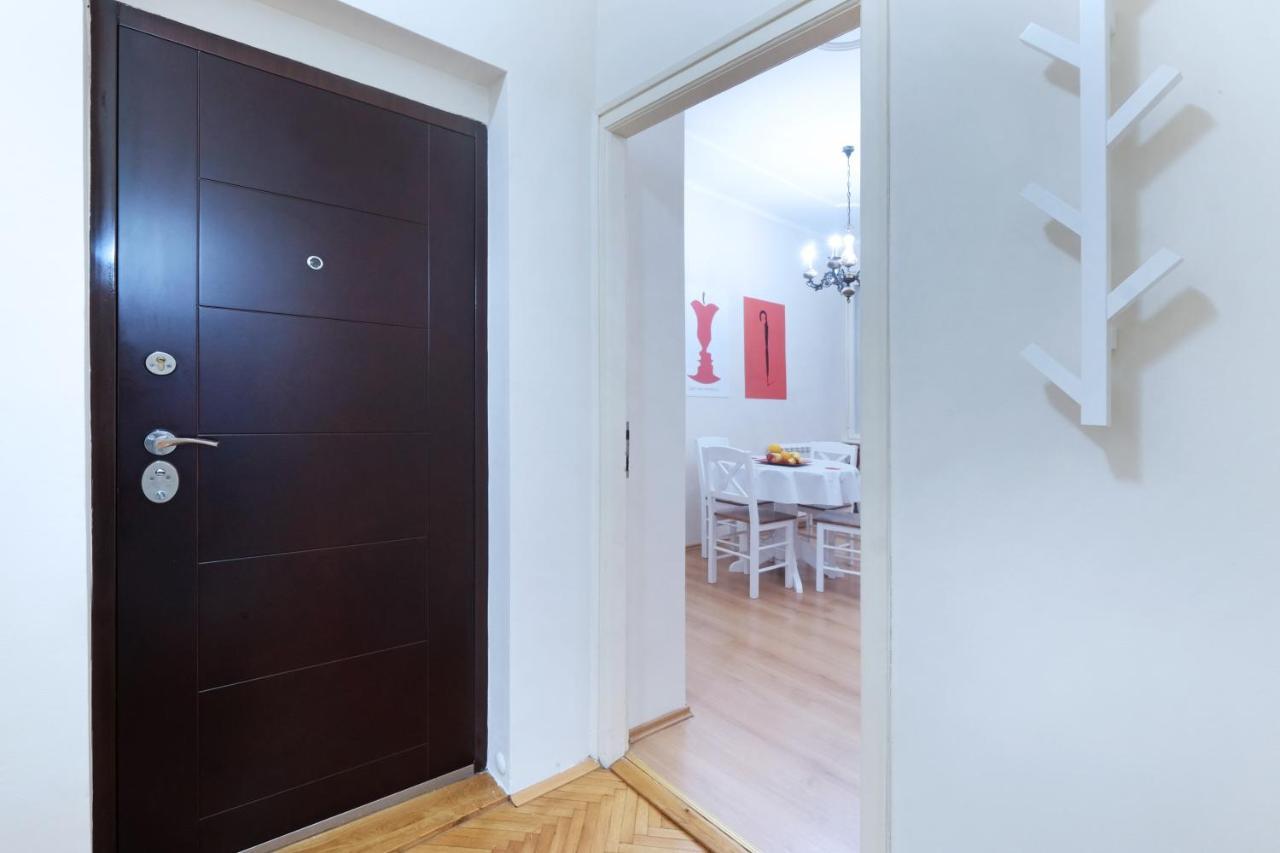 Illusion Downtown Apartment Belgrád Kültér fotó