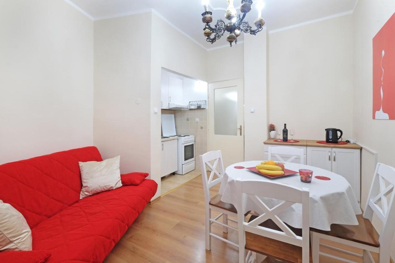 Illusion Downtown Apartment Belgrád Kültér fotó